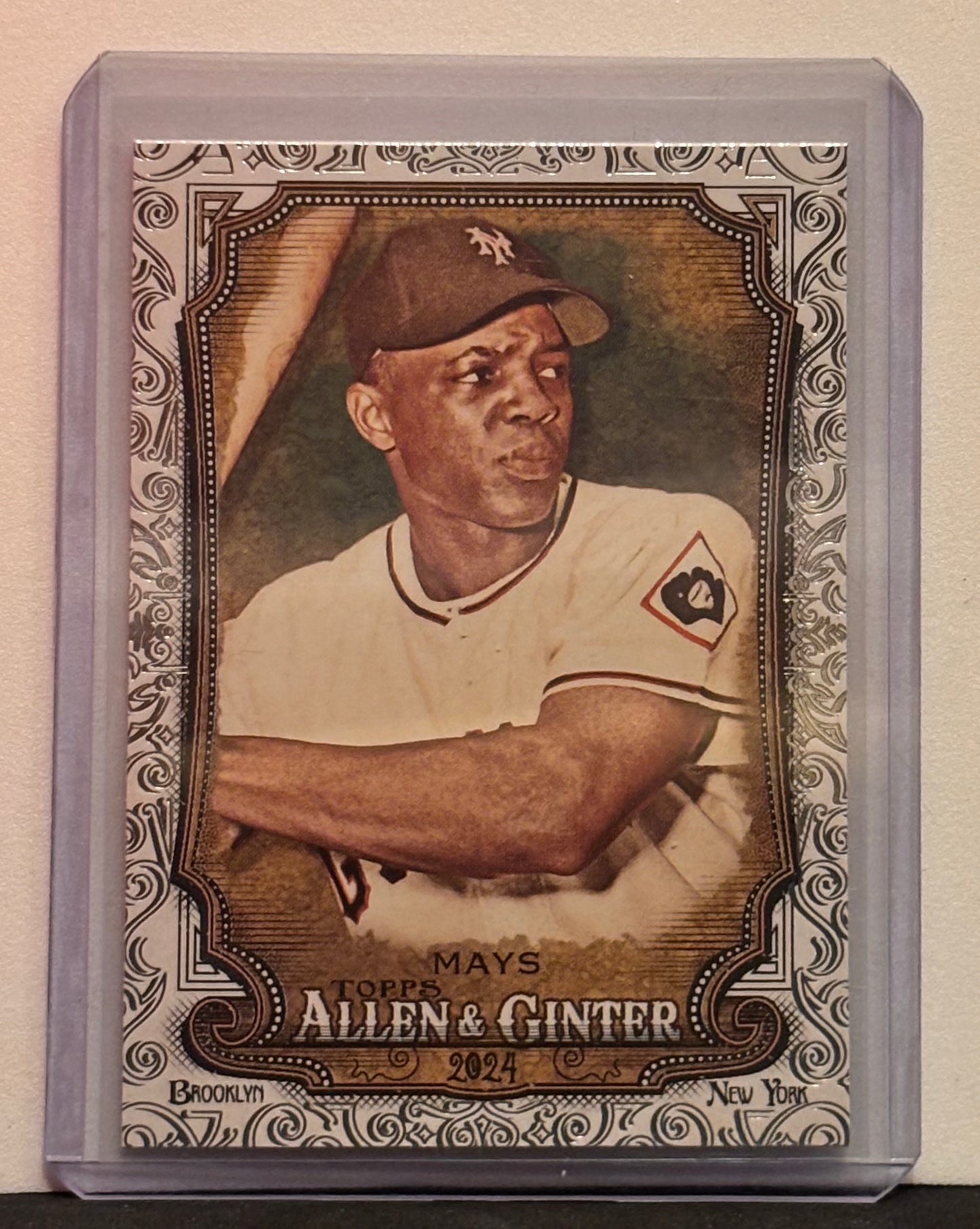 2024 Topps A&G #118 Willie Mays - Foil Filigree